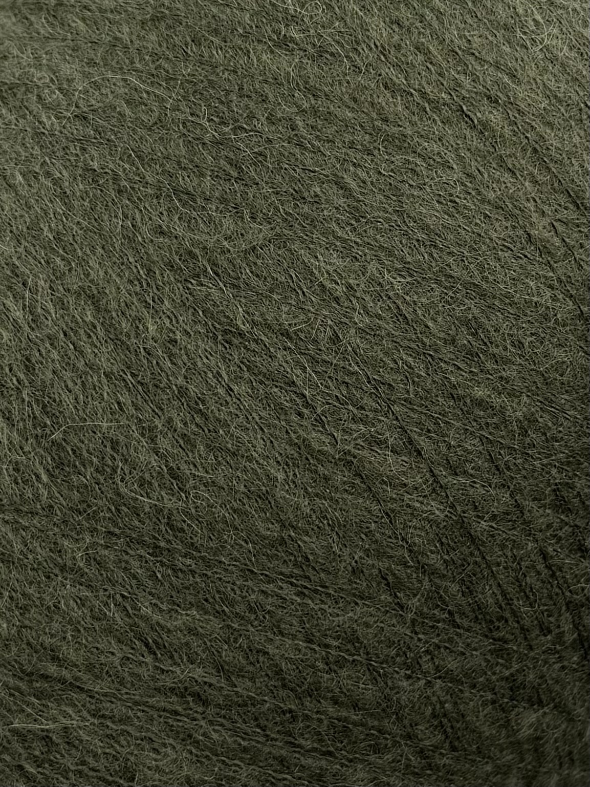 Pecci Filat Art. Soriano – Garn aus Babyalpaka und Merino col. Verde militare